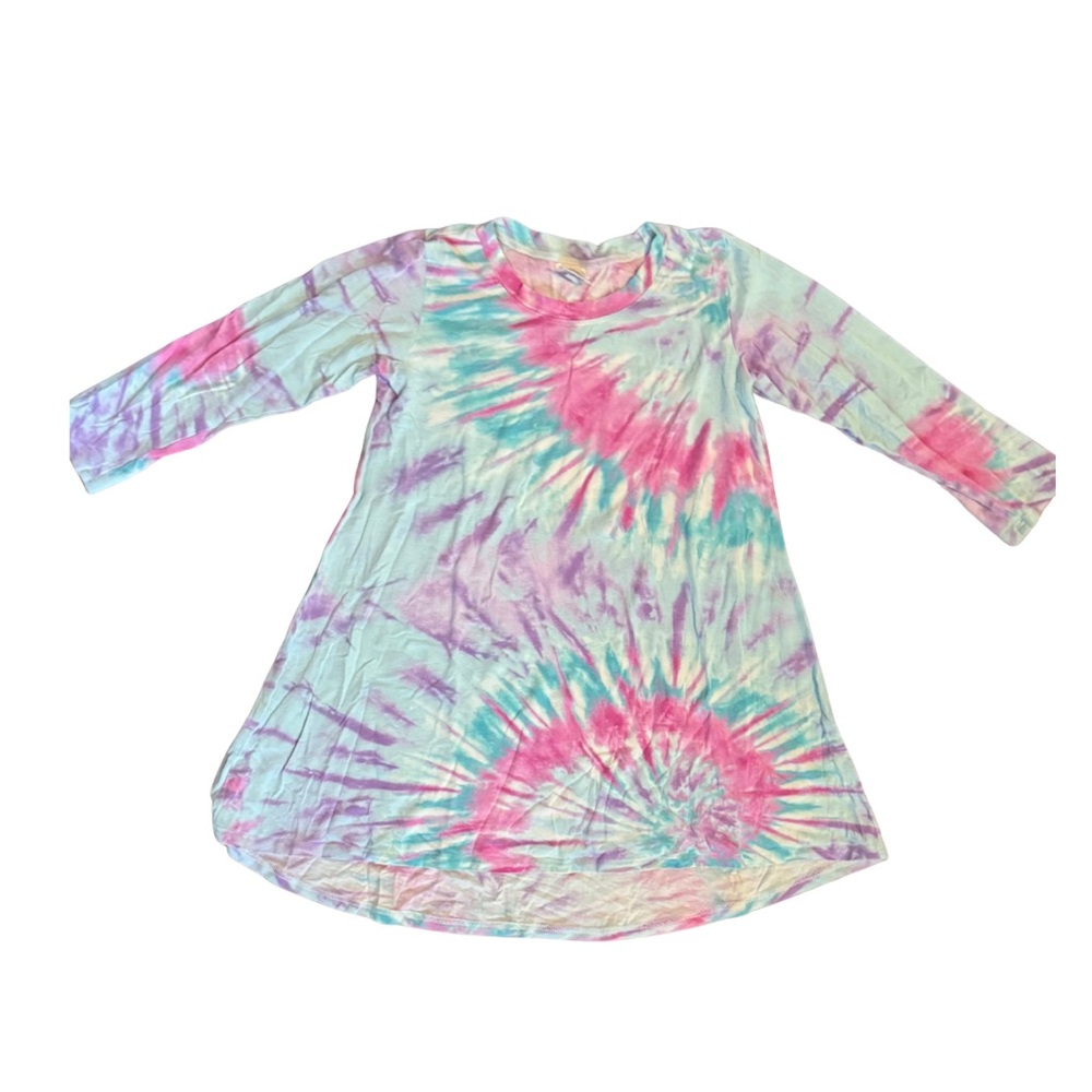 Esme Girls long sleeve tie dye dress in size 6-6x in excellent condition